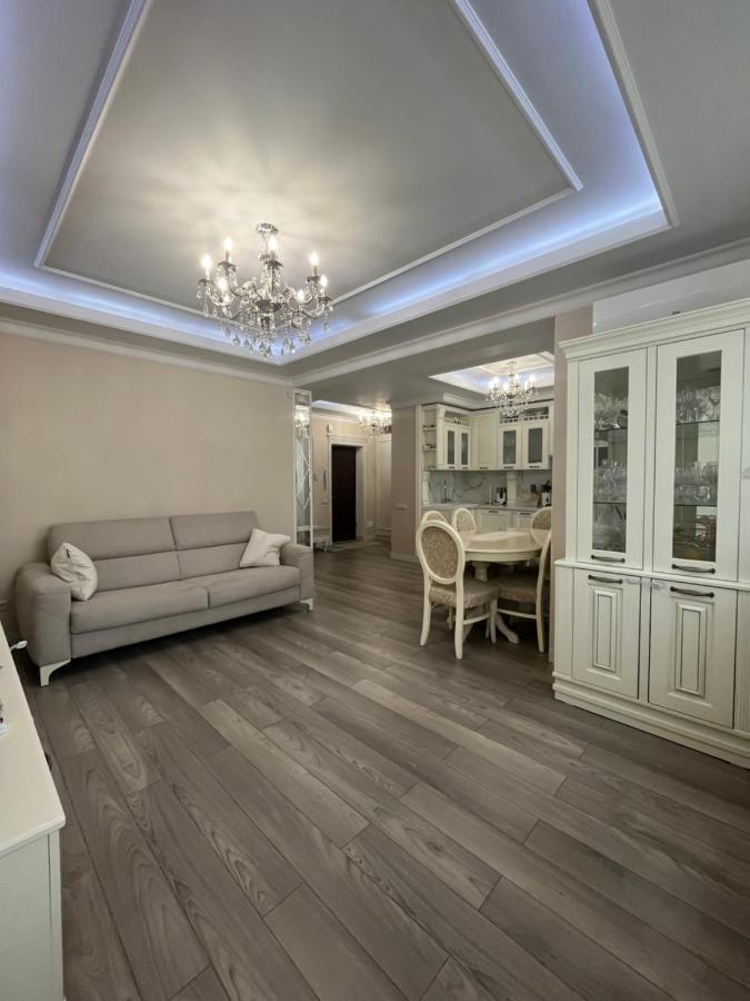 Apartament In The Center Of Kišiněv Exteriér fotografie