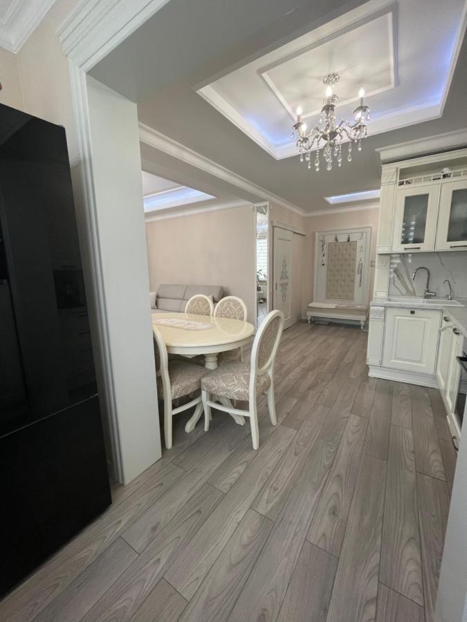 Apartament In The Center Of Kišiněv Exteriér fotografie