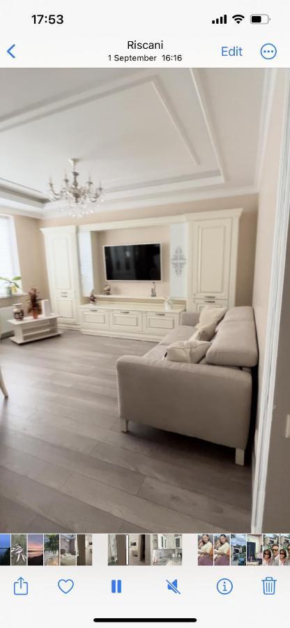 Apartament In The Center Of Kišiněv Exteriér fotografie